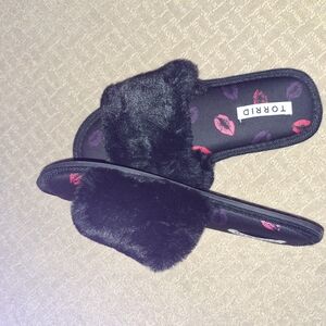Torrid Black Faux Fur Slide Slippers